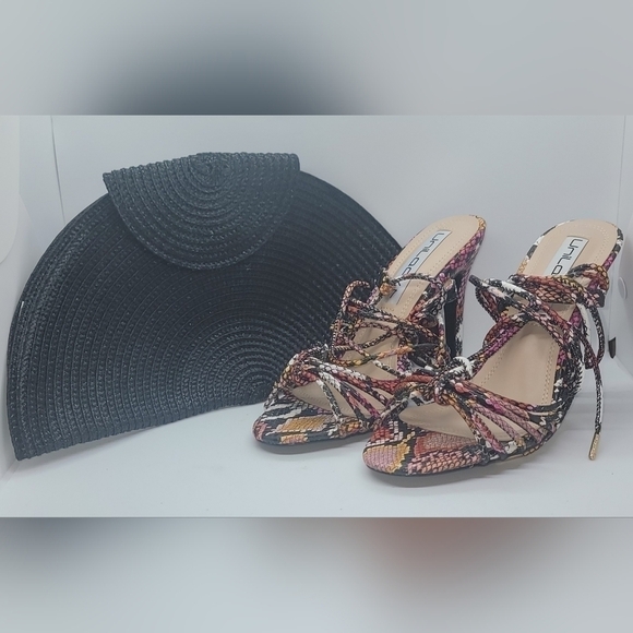 Multicolored, strappy heeled sandal - Picture 2 of 2